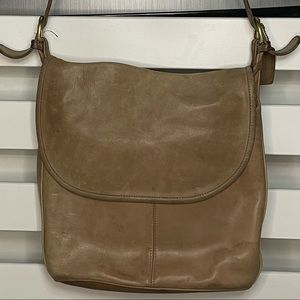 Vintage Coach tan satchel